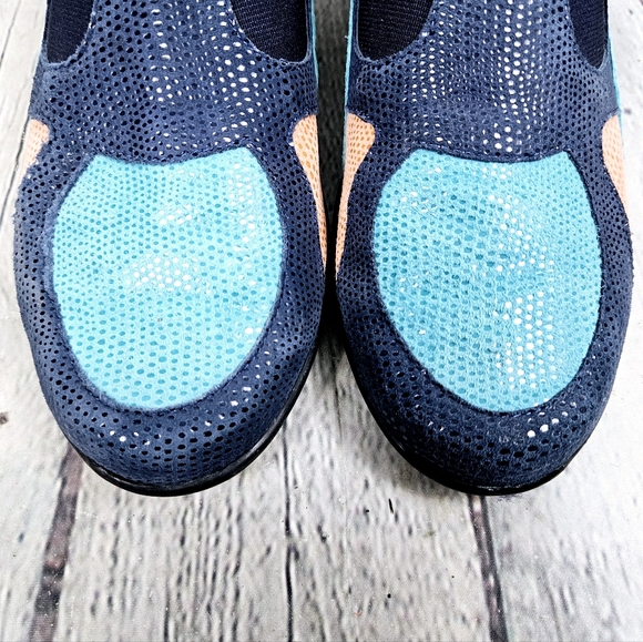 VANELI SPORT | Attie suede slipon colour block sneakers - Picture 5 of 10